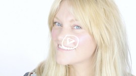 Montagmorgen Make up Quickie – Wie Du mit nur einem Produkt superfrisch aussiehst.